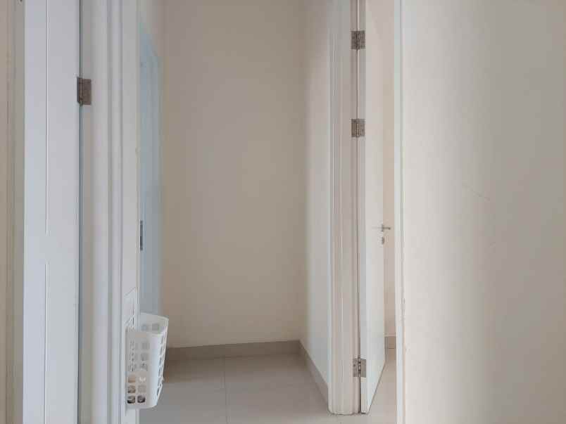 dijual rumah jakarta garden city