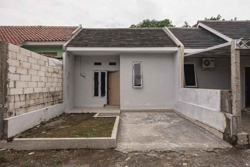 dijual rumah jalan berbah prambanan