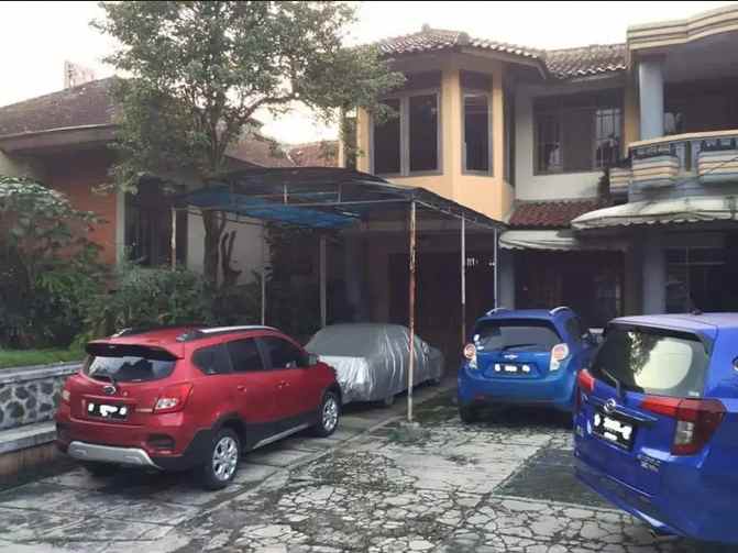 dijual rumah jalan bhayangkara