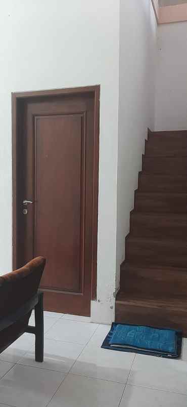 dijual rumah jalan borobudur