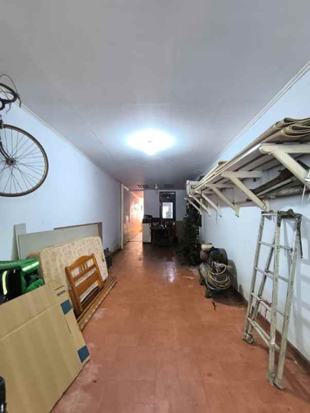 dijual rumah jalan cemapak putih tengah