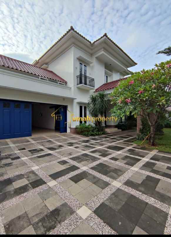 dijual rumah jalan cilandak cipete