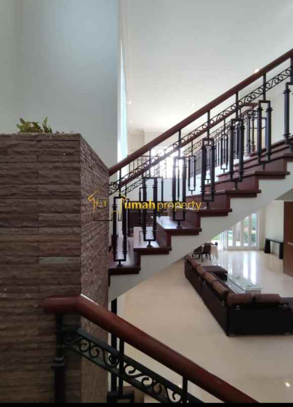 dijual rumah jalan cilandak cipete