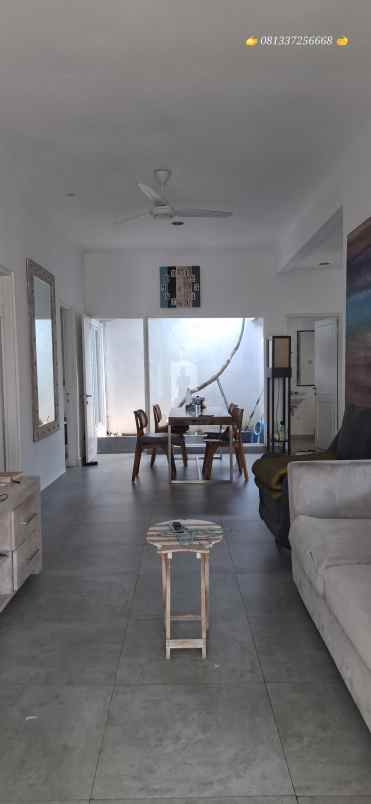 dijual rumah jalan gunung soputan