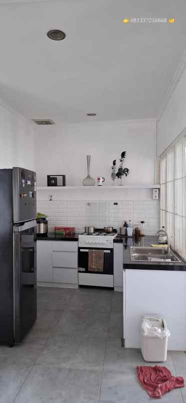 dijual rumah jalan gunung soputan