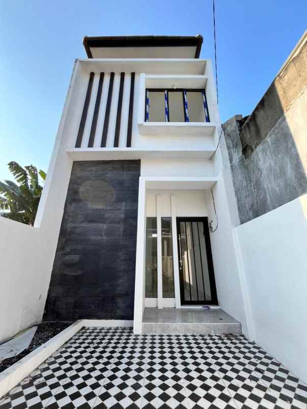 dijual rumah jalan jelidro