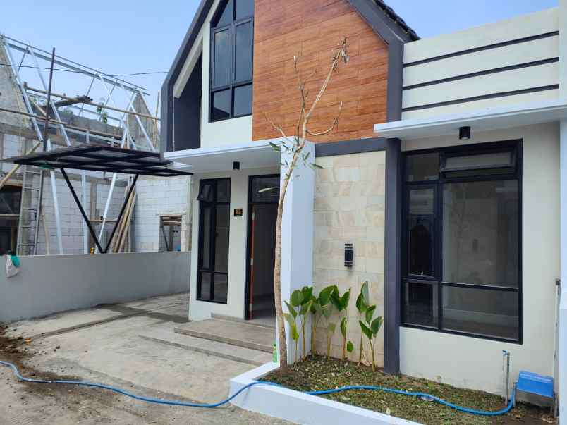 dijual rumah jalan karangjati