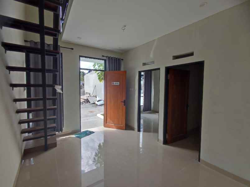 dijual rumah jalan karangjati