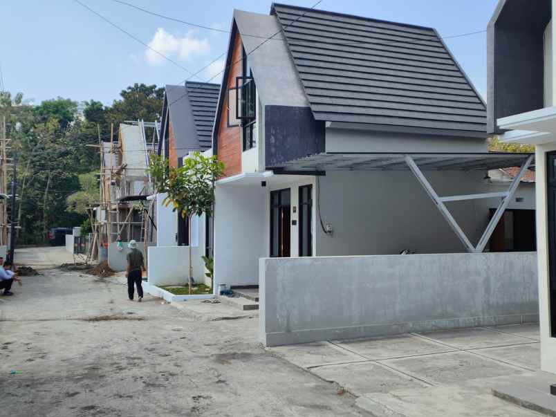 dijual rumah jalan karangjati