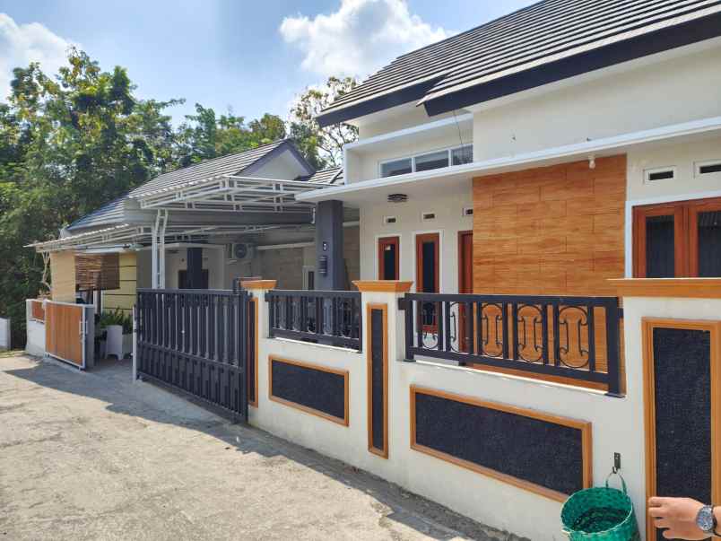 dijual rumah jalan karangjati