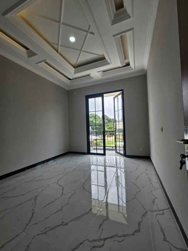 dijual rumah jalan kavling iip