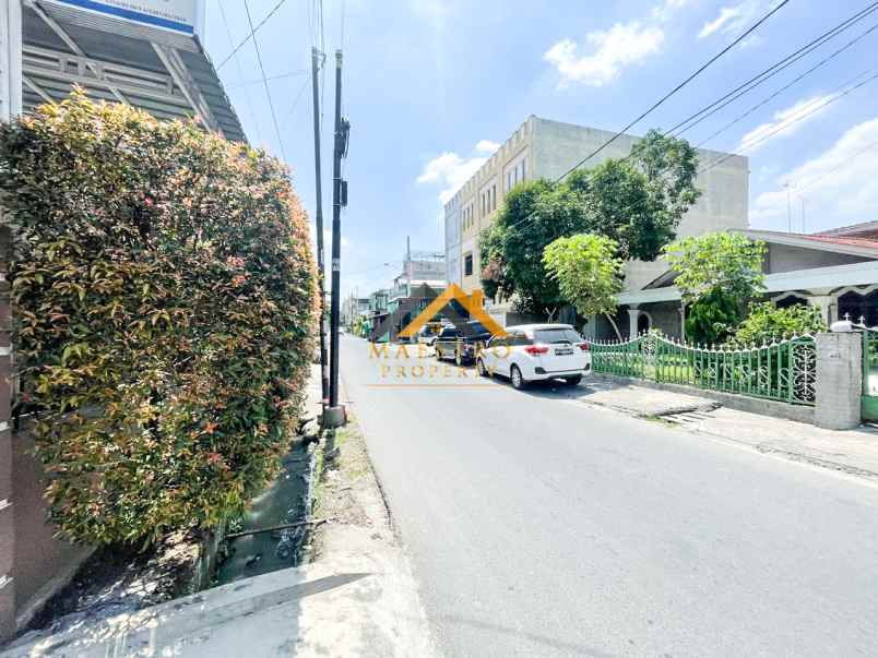 dijual rumah jalan pasundan 100 meter