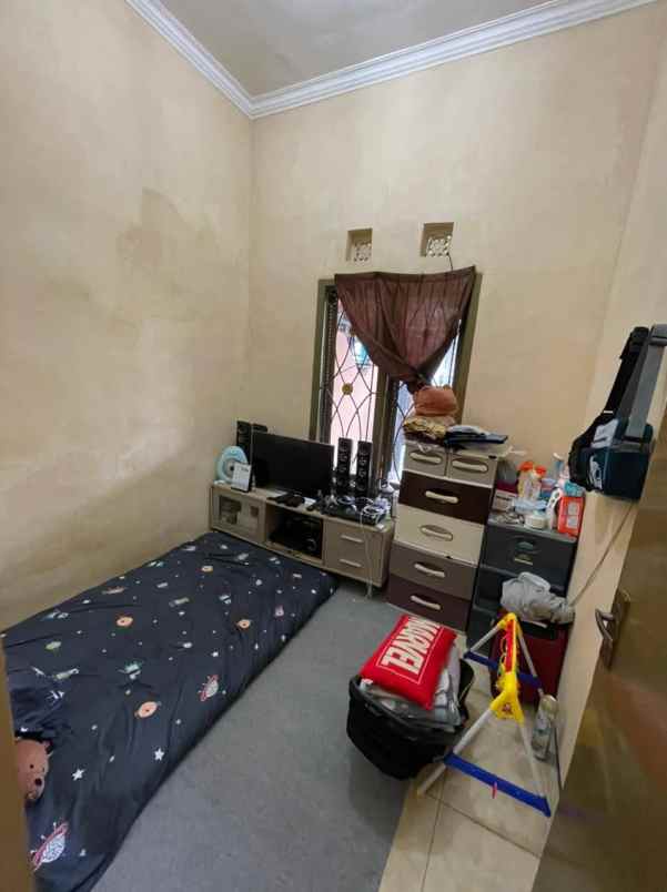 dijual rumah jalan pelabuhan bakahuni