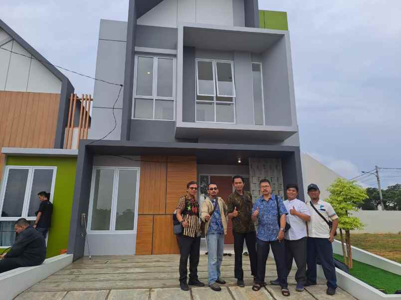 dijual rumah jalan pertamina kedung