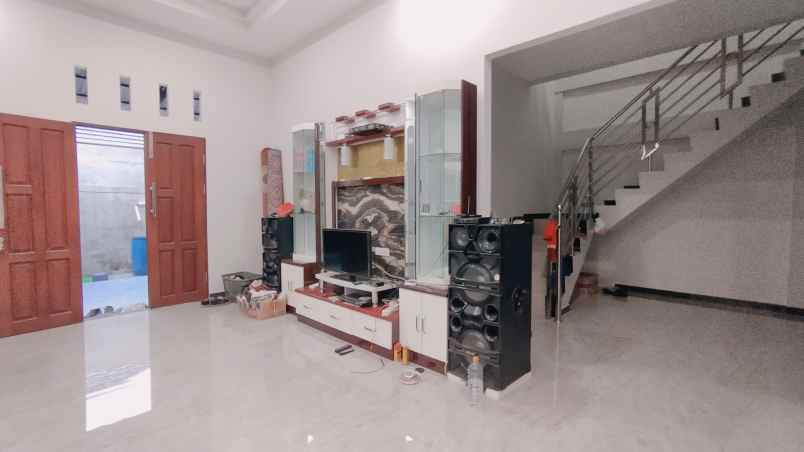 dijual rumah jalan purnama 2 pontianak