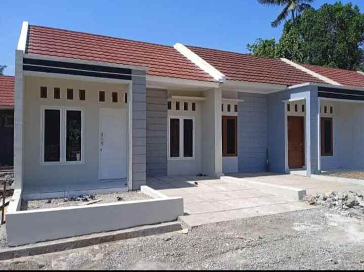 dijual rumah jalan sidodadi wirasana