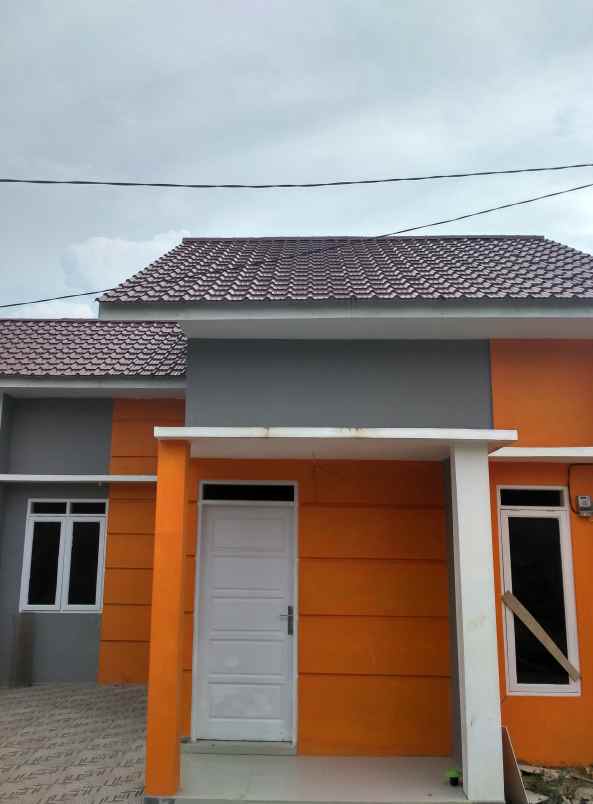 dijual rumah jalan sidomulyo pasar 9