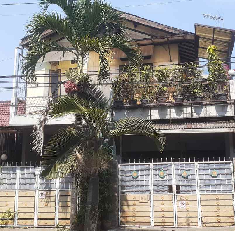 dijual rumah jalan subang raya