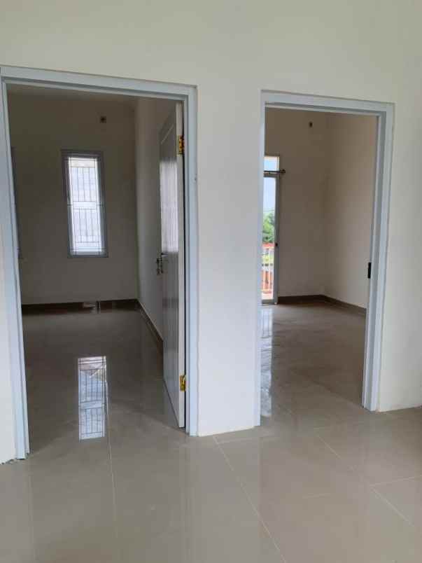 dijual rumah jalan sukahati pemda cibinong