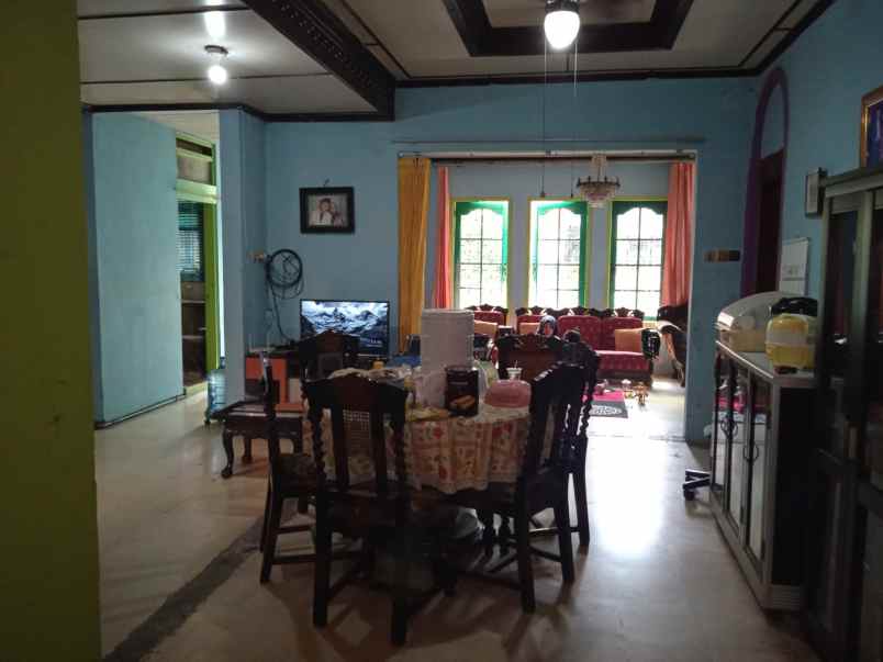 dijual rumah jalan sunan drajad