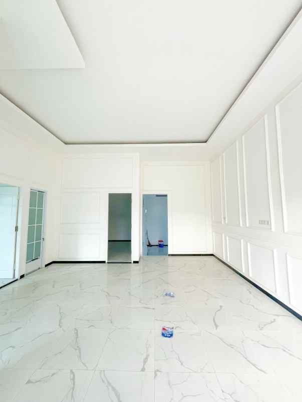 dijual rumah jalan timur indah 1a