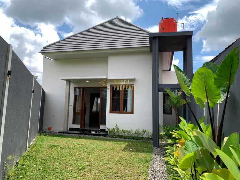 dijual rumah jangkang