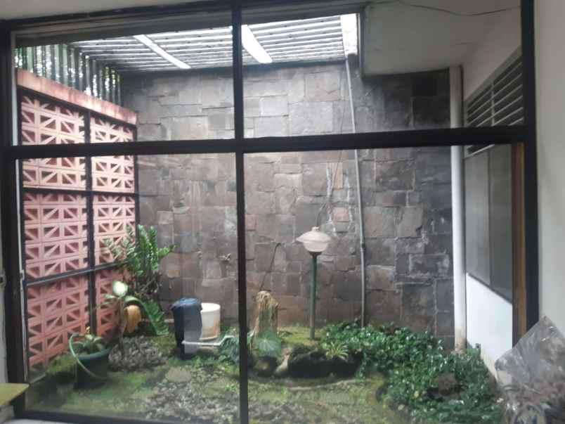 dijual rumah jl bacang