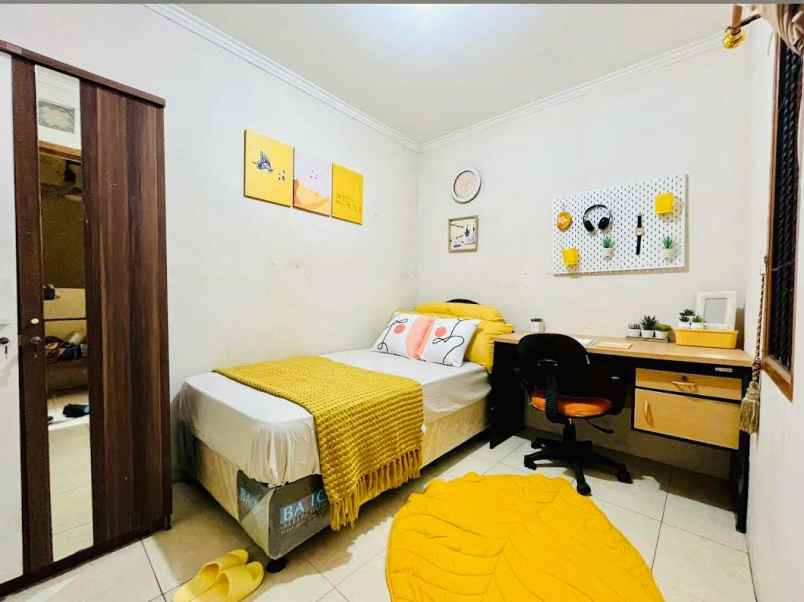 dijual rumah jl beji raya depok jawa barat