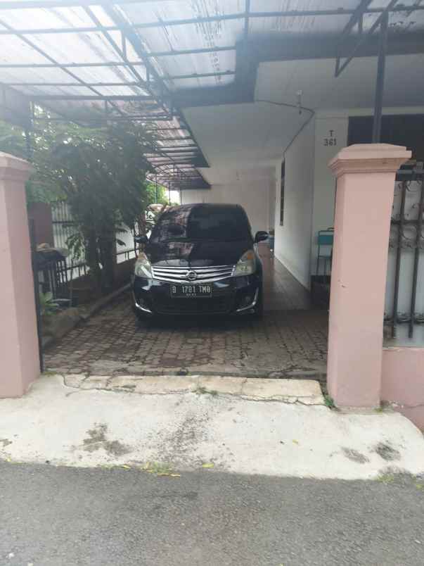 dijual rumah jl buaran duren sawit