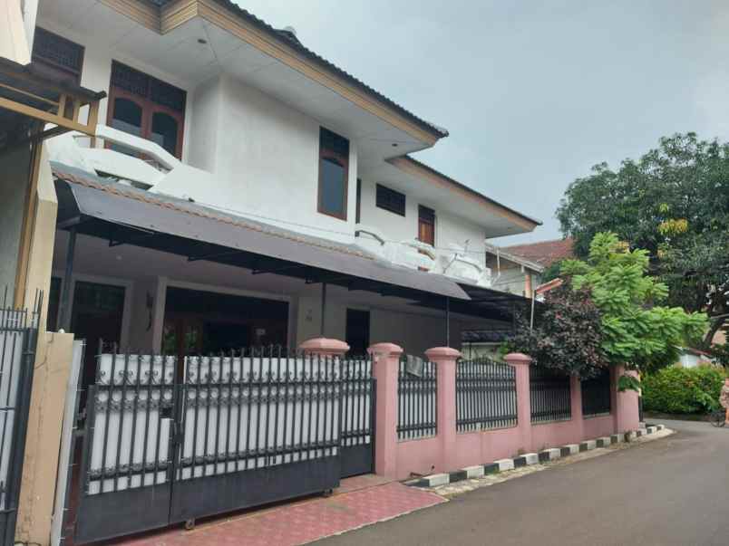 dijual rumah jl buaran duren sawit