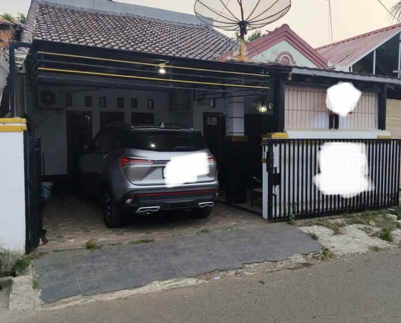 dijual rumah jl ceulibadak