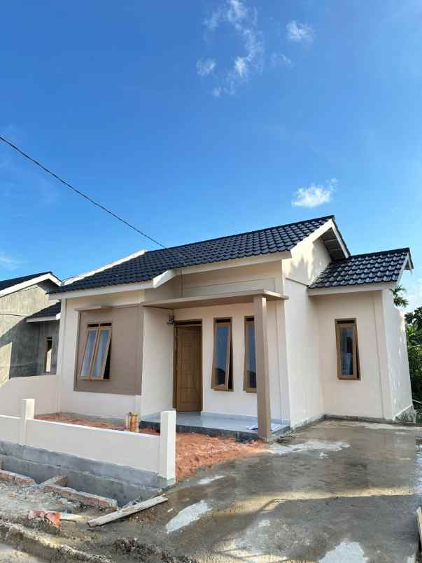 dijual rumah jl cipta karya