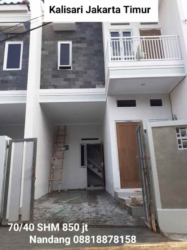 dijual rumah jl kalisari raya cijantung