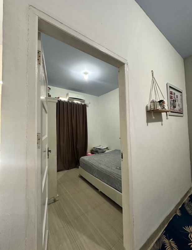 dijual rumah jl kuaran