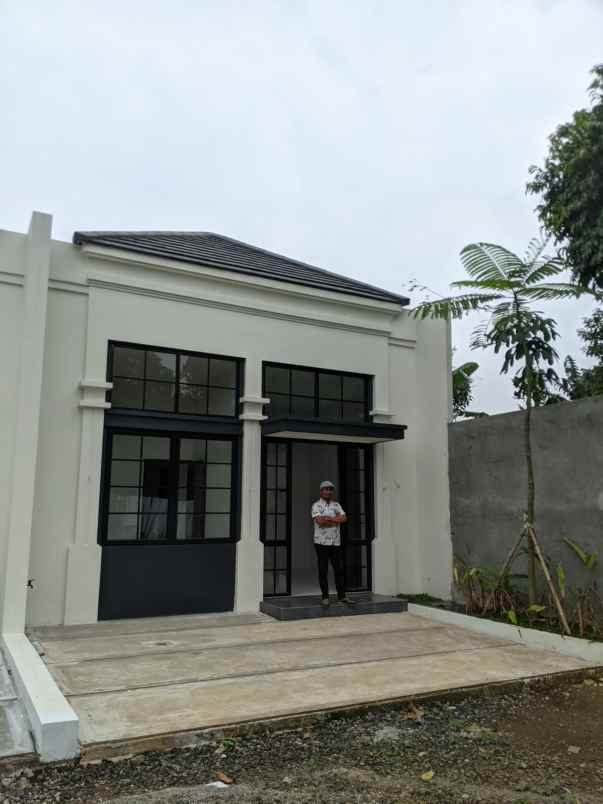 dijual rumah jl manunggal perigi