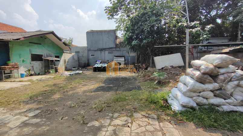 dijual rumah jl masjid al khairat no 02