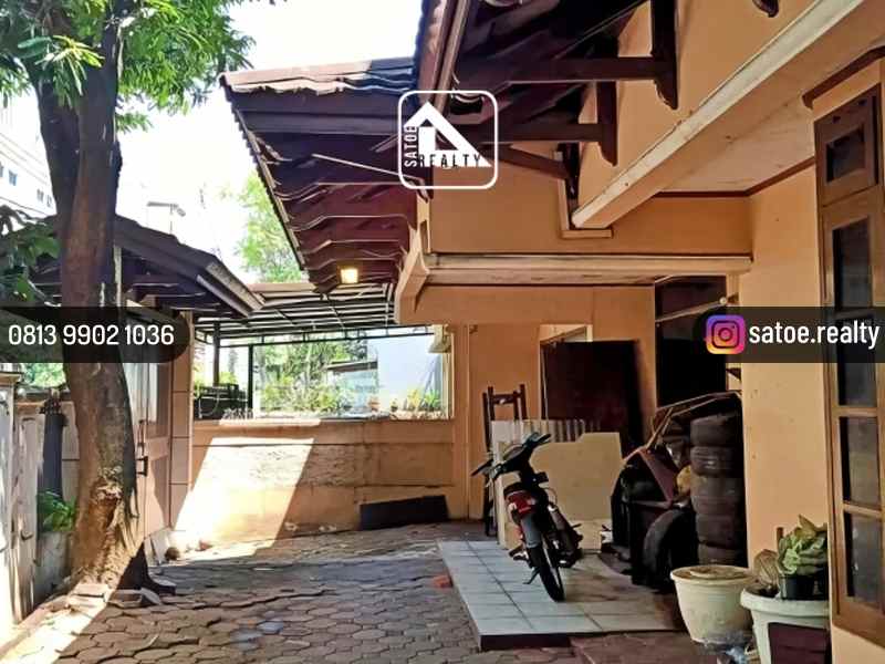 dijual rumah jl niaga hijau pondok