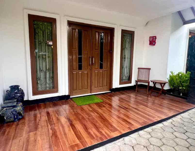 dijual rumah jl padasuka cicaheum