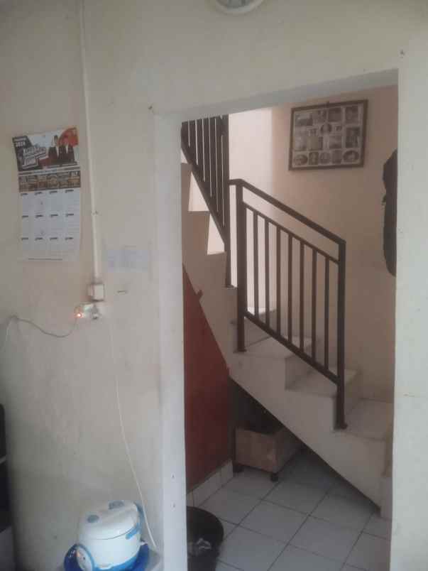 dijual rumah jl pancoran mas depok