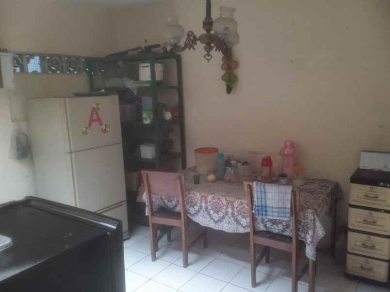 dijual rumah jl pancoran mas depok