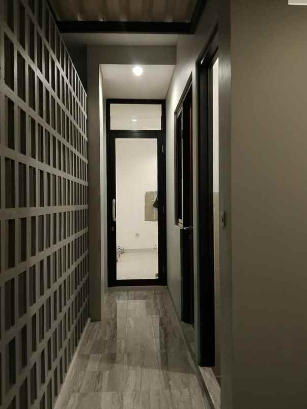 dijual rumah jl raden intan 2 duren