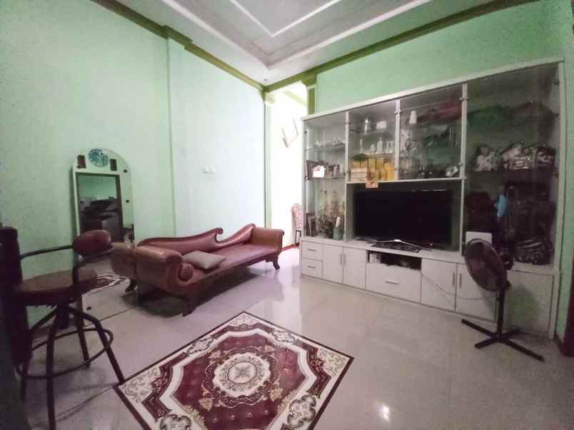 dijual rumah jl ratna jatibening