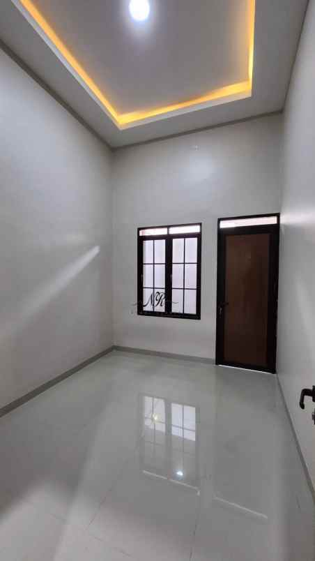 dijual rumah jl raya cileungsi jonggol