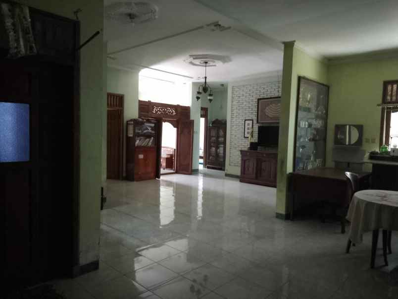 dijual rumah jl raya kadisoka kadisoko