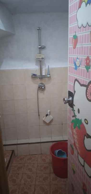 dijual rumah jl raya raden sanim tanah