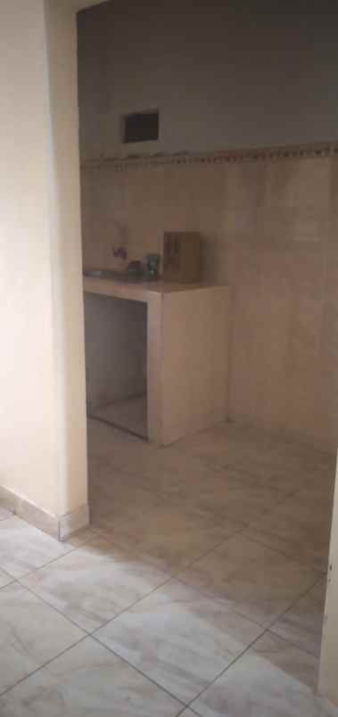 dijual rumah jl raya raden sanim tanah