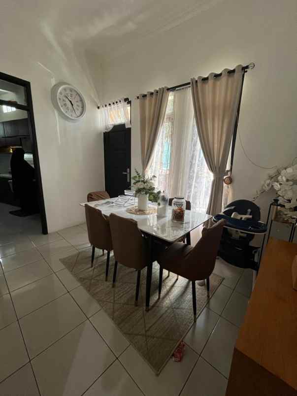 dijual rumah jl sadang serang tubagus