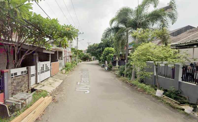 dijual rumah jl taman anyelir 3 kel