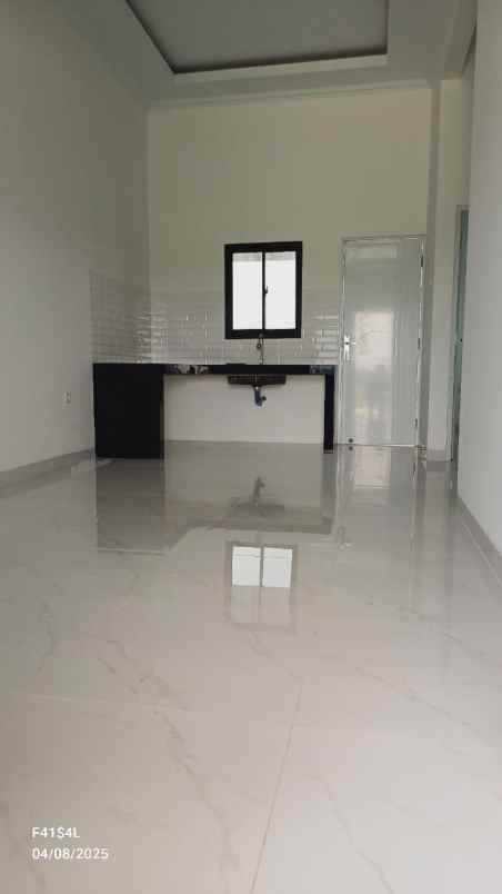 dijual rumah jl tegal danas hegarmukti