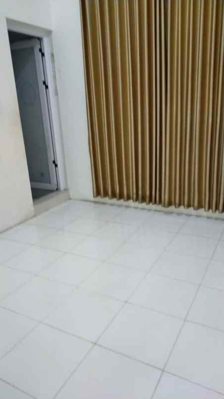 dijual rumah jln lebak asih rt 06 rw 04